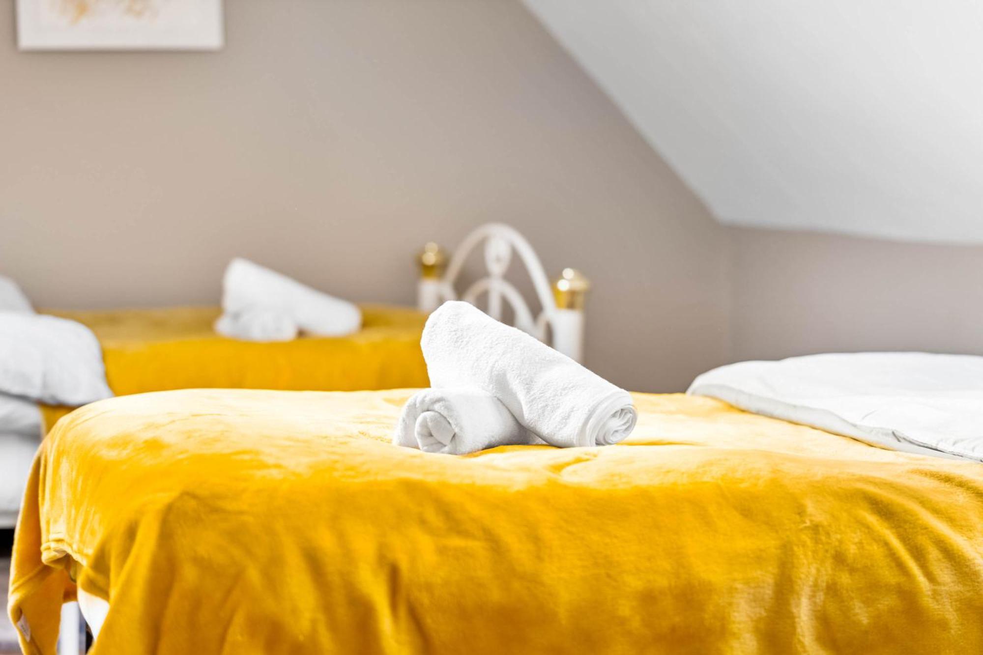 Centre 2 Bedroom 5 Beds With Free Parking Apartment *